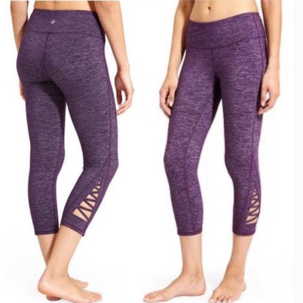 Athleta Quest Criss Cross Chaturanga Capri Purple - Picture 1 of 6